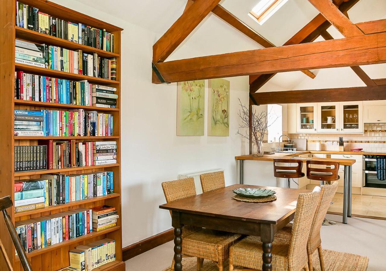 Appartamento Glyme Flat - Peaceful Country Retreat! Chipping Norton Esterno foto